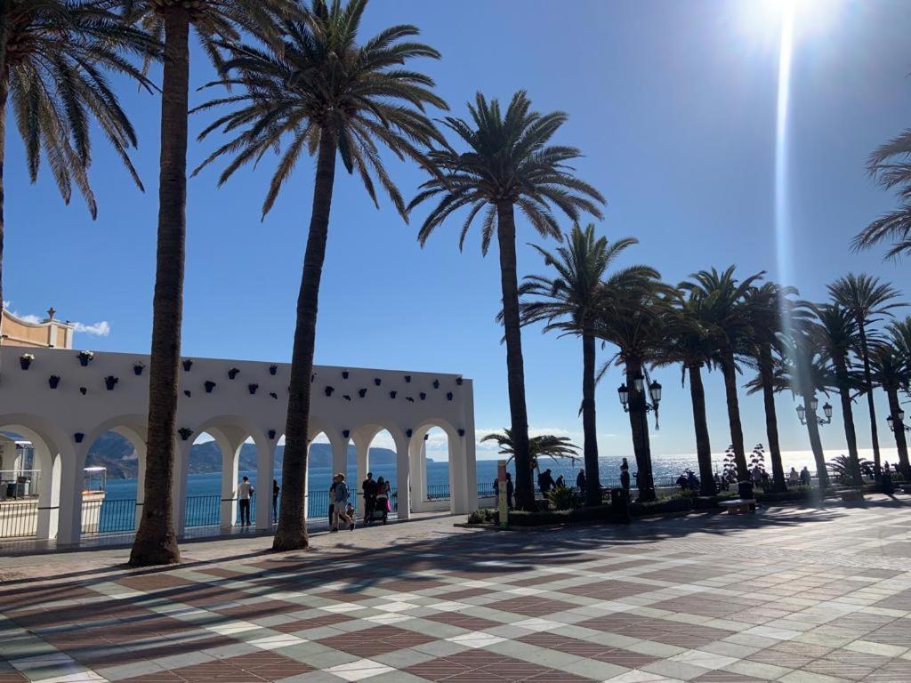 Atico & Terraza By Maison Jaken Nerja Eksteriør billede